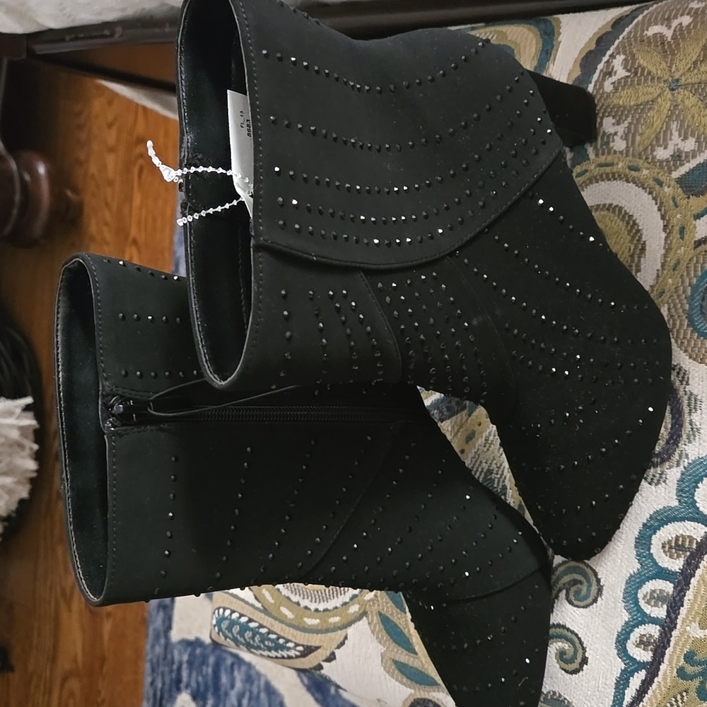 (NWT) Impo Boots - Black Embellished